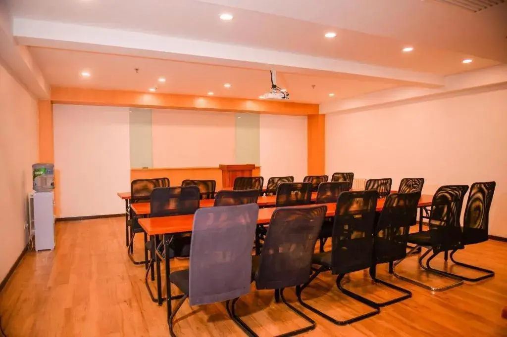 Hanting Hotel Tianjin Tanggu Metro Station Hanting Hotel Tianjin Tanggu Metro Station