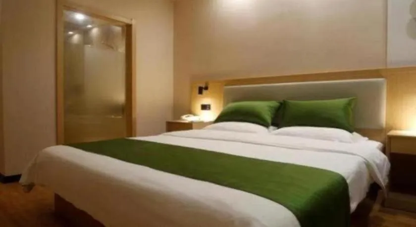 Bed in GreenTree Inn Liaoning Province Huludao City Xingcheng Shoushan Express Hotel