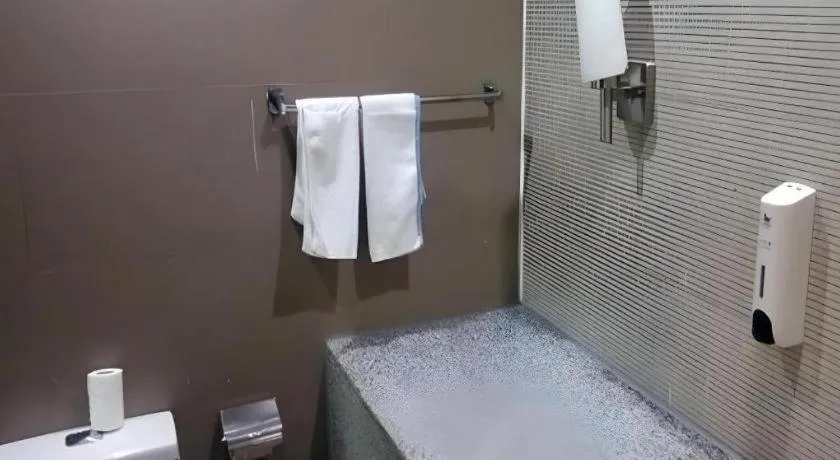 Hanting Hotel Hangzhou West Lake Cultural Square Chaohui Road