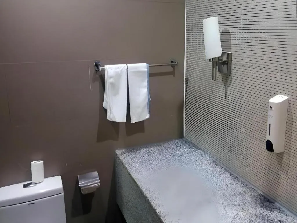 Hanting Hotel Hangzhou West Lake Cultural Square Chaohui Road