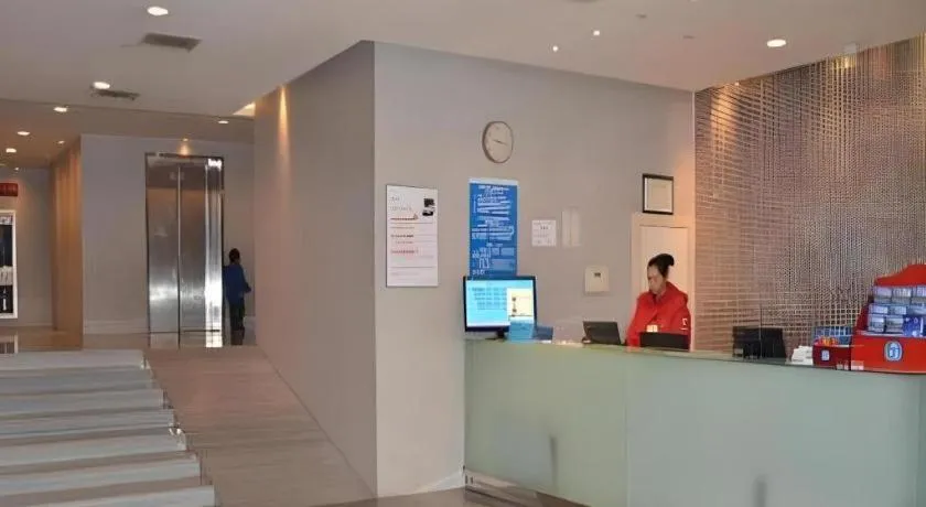 Hanting Hotel Hangzhou West Lake Cultural Square Chaohui Road