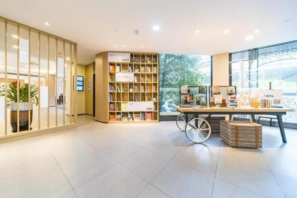 Hanting Hotel Shanghai Zhenping Road Railway Station New Hanting Hotel Shanghai Zhenping Road Railway Station New