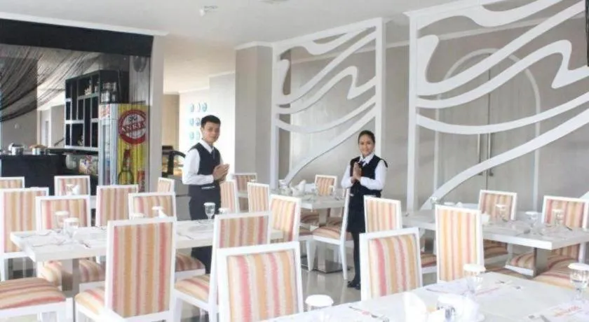 Marina Mamberamo Hotel