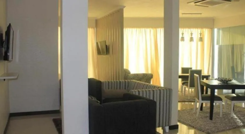 Marina Mamberamo Hotel