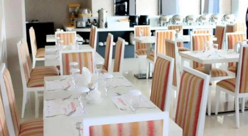 Marina Mamberamo Hotel