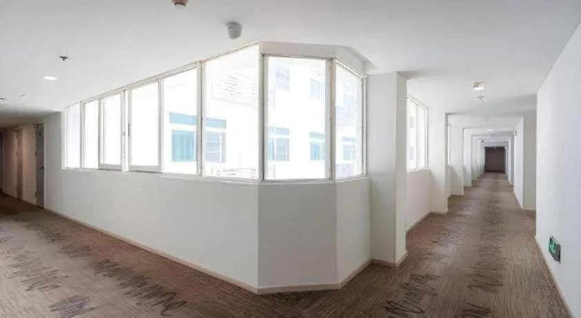 Hanting Hotel Guangzhou Sanyuanli Metro Station