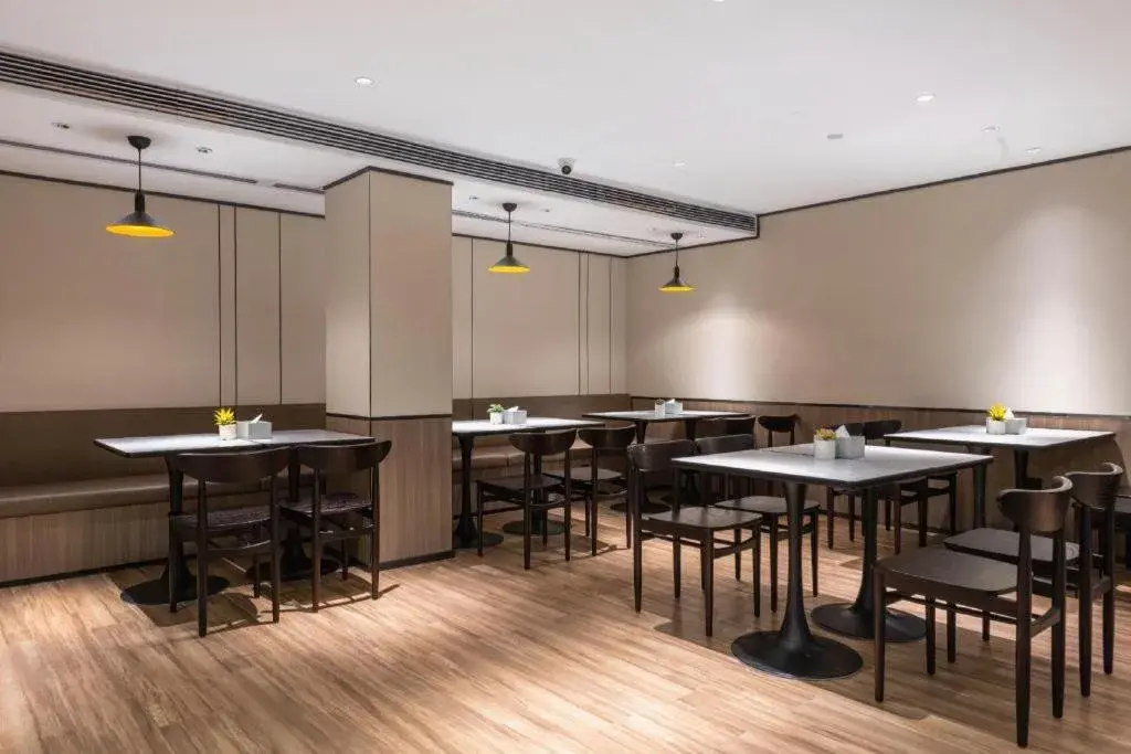 Hanting Hotel Guangzhou Sanyuanli Metro Station Hanting Hotel Guangzhou Sanyuanli Metro Station