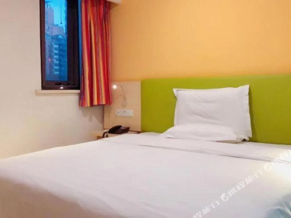 Bed in 7 Days Inn Beijing Niujie Street Metro Station Xuanwu Hospital