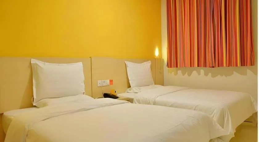 Bed in 7 Days Inn Beijing Niujie Street Metro Station Xuanwu Hospital