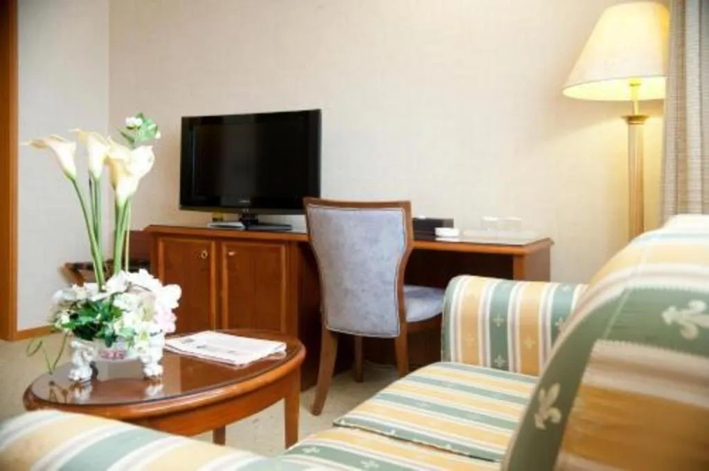 Onyang Hot Spring Hotel