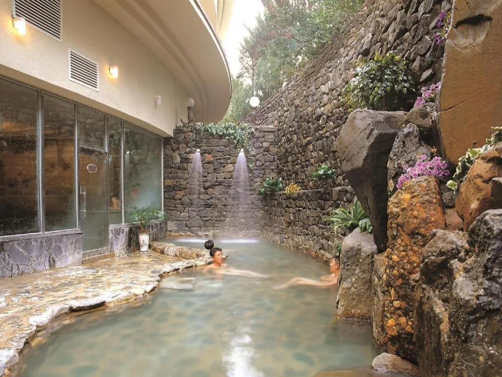 Onyang Hot Spring Hotel
