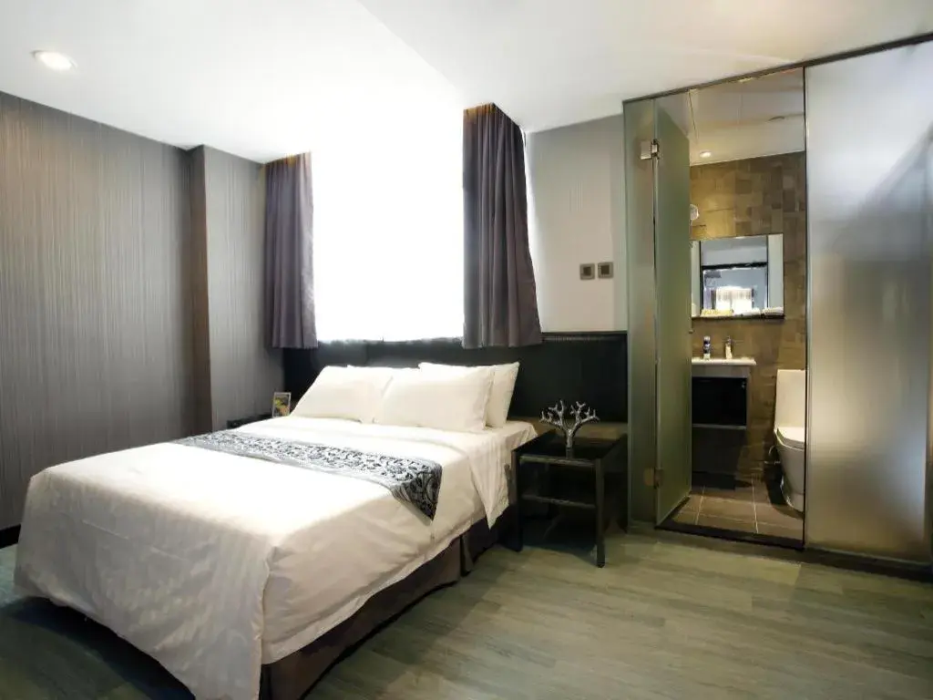 M1 North Point Hotel M1 North Point Hotel