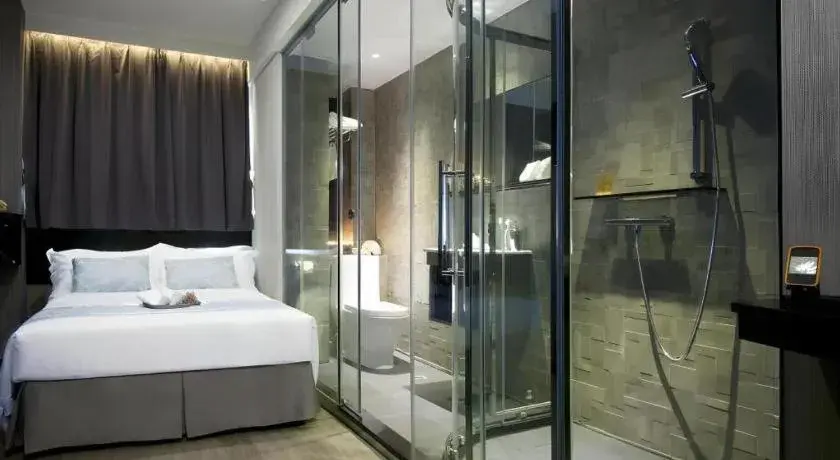 Bed in M1 North Point Hotel Bed in M1 North Point Hotel