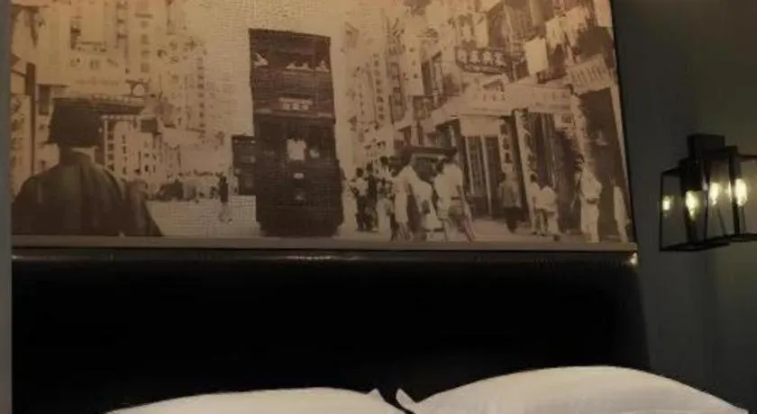 Bed in M1 North Point Hotel