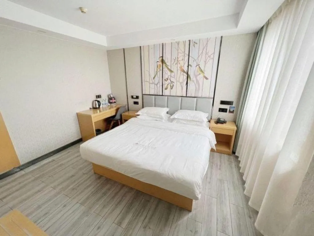 Bed in GreenTree Alliance Jiangsu Nanjing Pukou District Zhongsheng Street Wende Road Metro Station Hotel