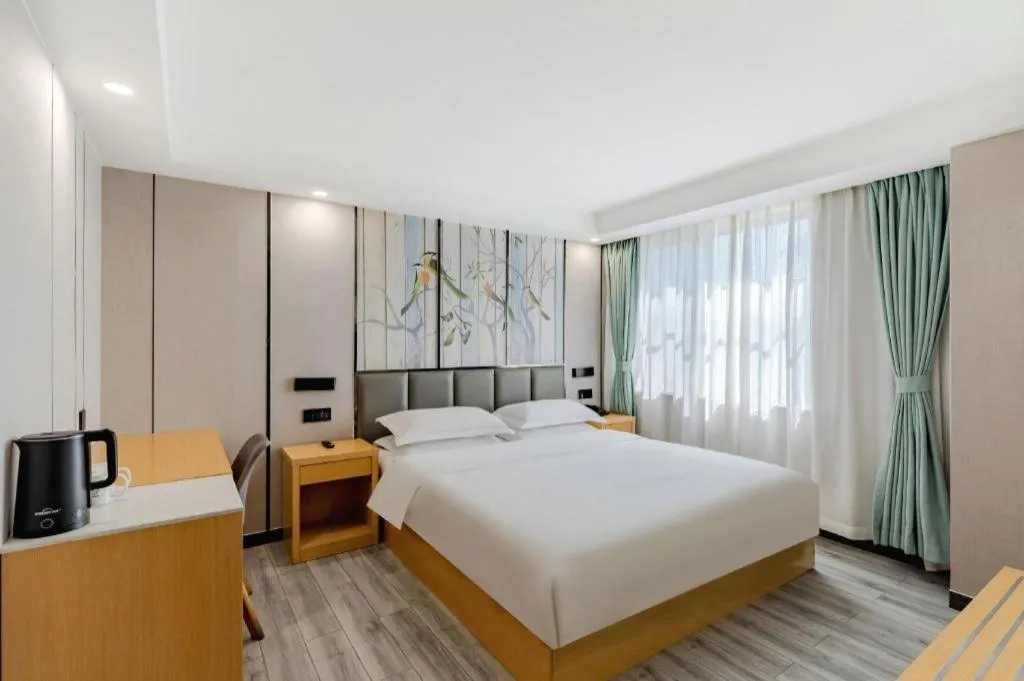 Bed in GreenTree Alliance Jiangsu Nanjing Pukou District Zhongsheng Street Wende Road Metro Station Hotel