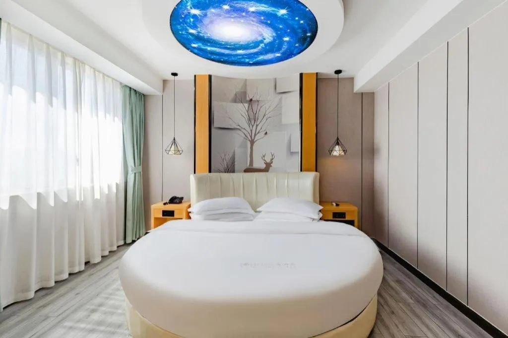 Bed in GreenTree Alliance Jiangsu Nanjing Pukou District Zhongsheng Street Wende Road Metro Station Hotel