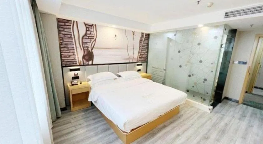 Bed in GreenTree Alliance Jiangsu Nanjing Pukou District Zhongsheng Street Wende Road Metro Station Hotel
