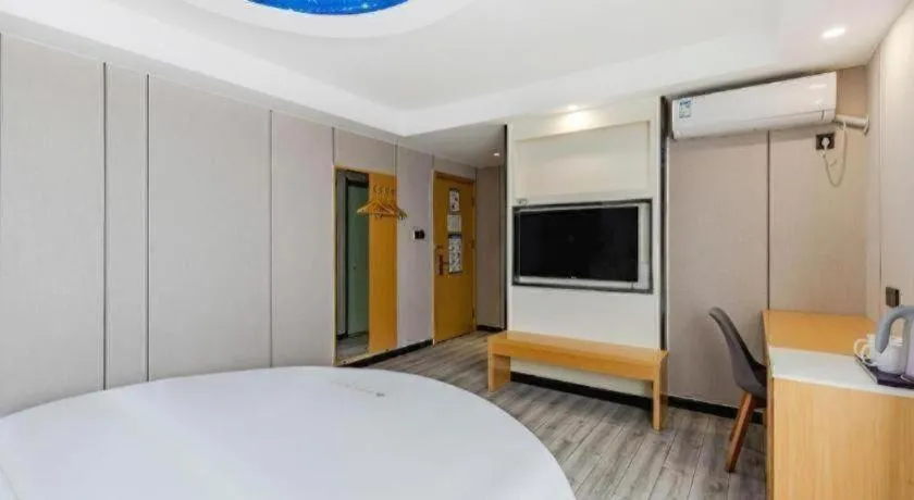 Bed in GreenTree Alliance Jiangsu Nanjing Pukou District Zhongsheng Street Wende Road Metro Station Hotel