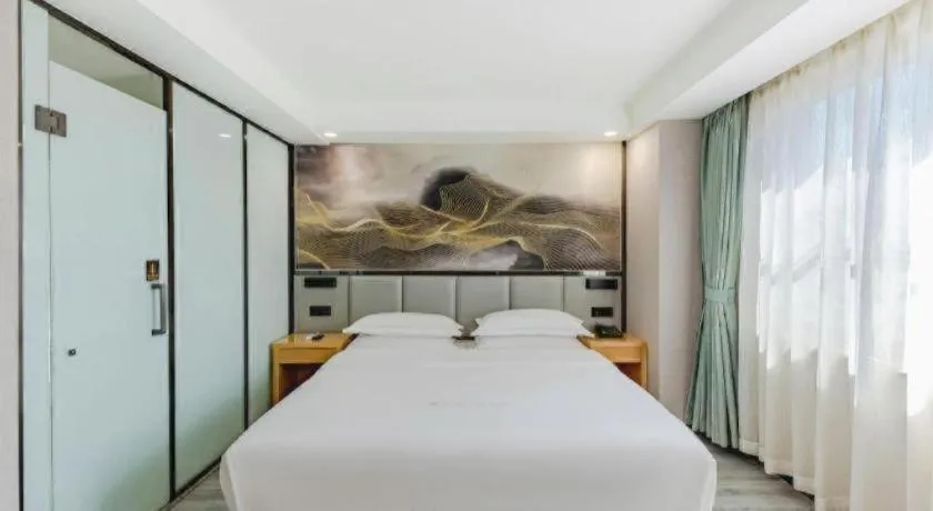 Bed in GreenTree Alliance Jiangsu Nanjing Pukou District Zhongsheng Street Wende Road Metro Station Hotel