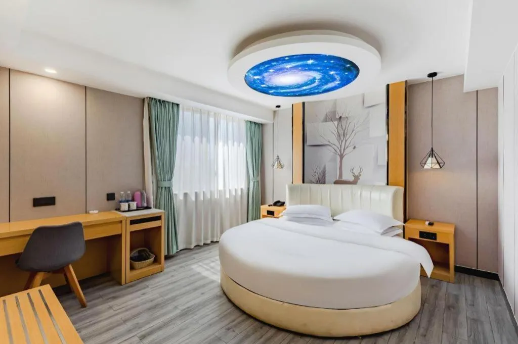 Bed in GreenTree Alliance Jiangsu Nanjing Pukou District Zhongsheng Street Wende Road Metro Station Hotel