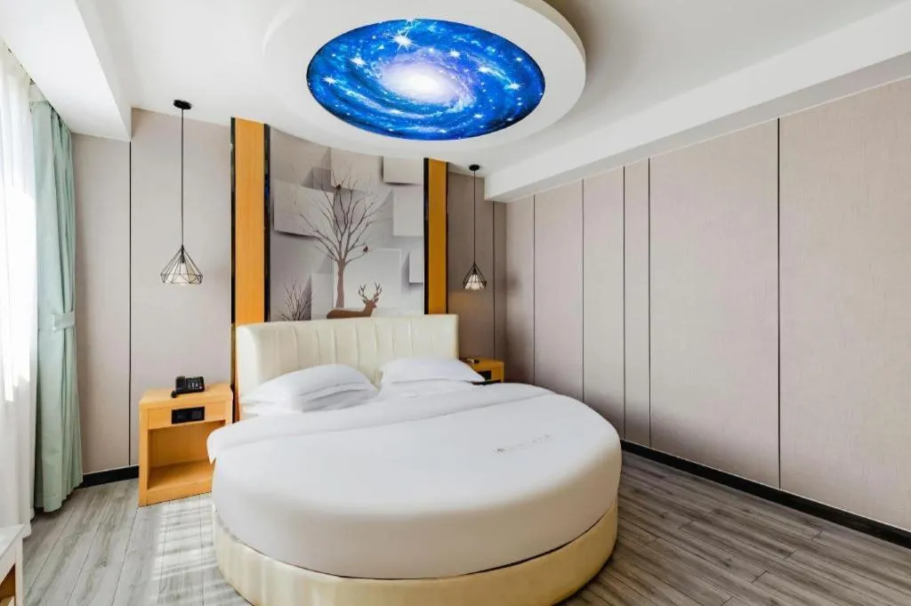 Bed in GreenTree Alliance Jiangsu Nanjing Pukou District Zhongsheng Street Wende Road Metro Station Hotel