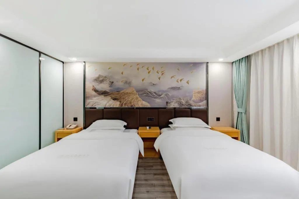 Bed in GreenTree Alliance Jiangsu Nanjing Pukou District Zhongsheng Street Wende Road Metro Station Hotel