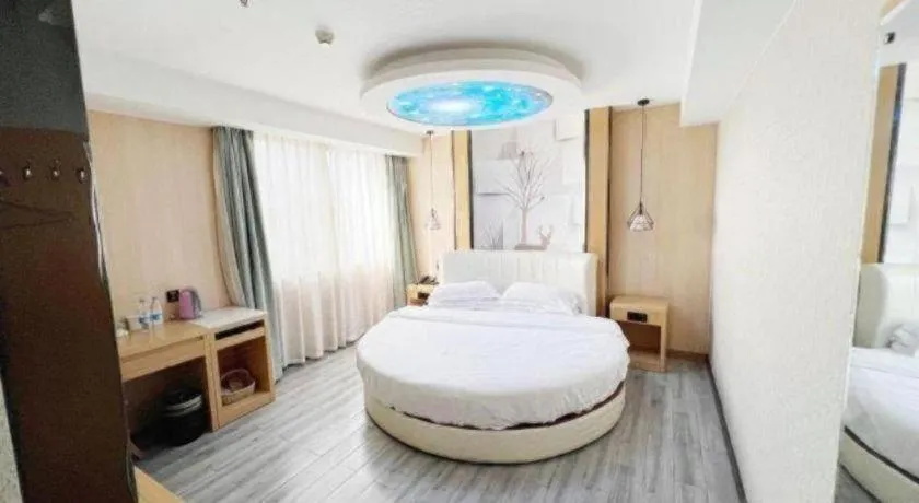 Bed in GreenTree Alliance Jiangsu Nanjing Pukou District Zhongsheng Street Wende Road Metro Station Hotel