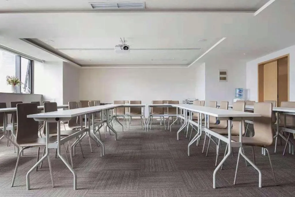 JI Hotel Chengdu Global Center