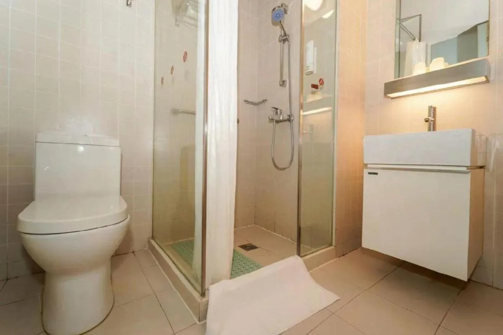 Jinjiang Inn Select Shanghai International Tourism and Resorts Zone Chuansha Road Subway Station