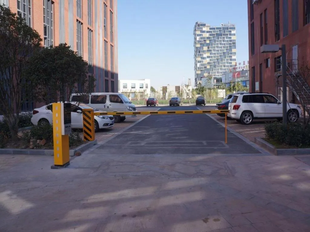 Jinjiang Inn Select Shanghai International Tourism and Resorts Zone Chuansha Road Subway Station