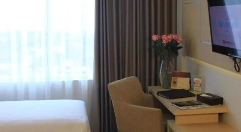 Bed in Horison Hotel Sukabumi