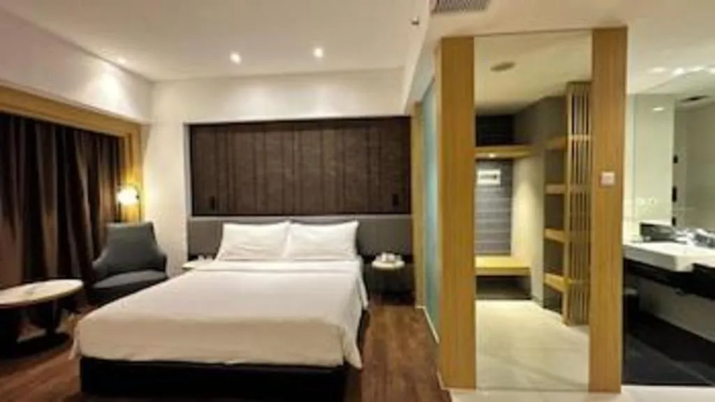 Bed in Brits Hotel Karawang