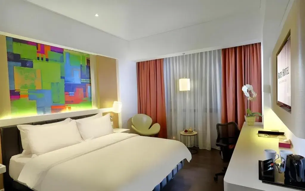 Bed in Brits Hotel Karawang Bed in Brits Hotel Karawang