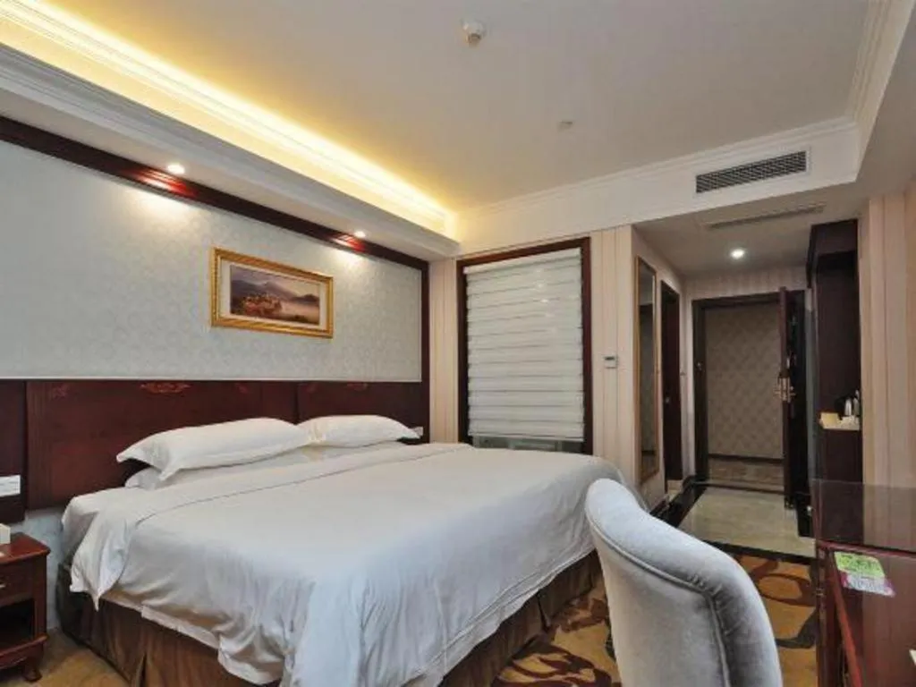 Bed in Vienna Classic Hotel Ningbo Xiangshan Wanda