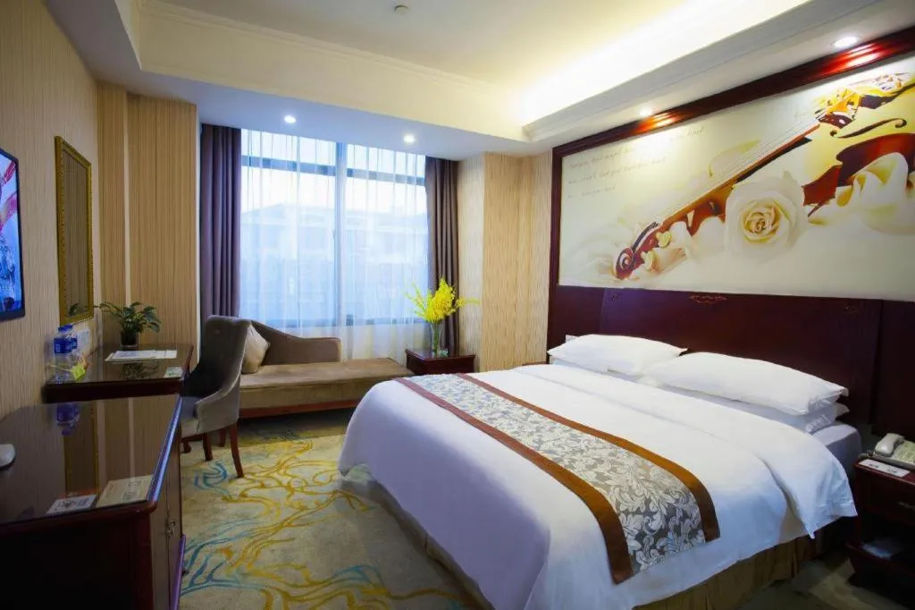 Bed in Vienna Classic Hotel Ningbo Xiangshan Wanda