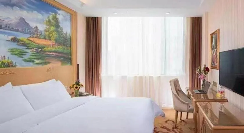 Bed in Vienna Classic Hotel Ningbo Xiangshan Wanda