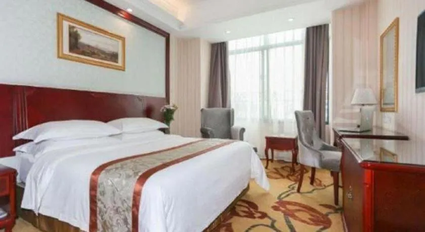Bed in Vienna Classic Hotel Ningbo Xiangshan Wanda
