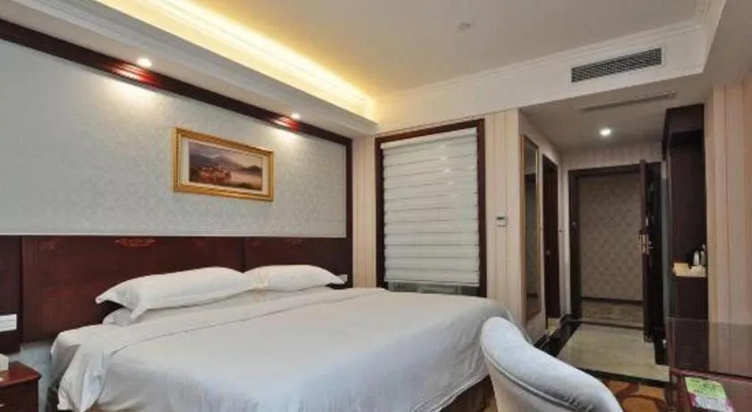 Bed in Vienna Classic Hotel Ningbo Xiangshan Wanda