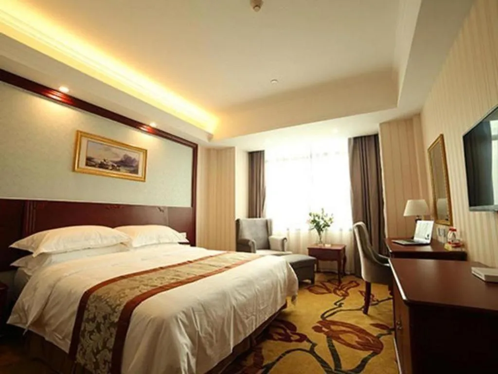 Bed in Vienna Classic Hotel Ningbo Xiangshan Wanda