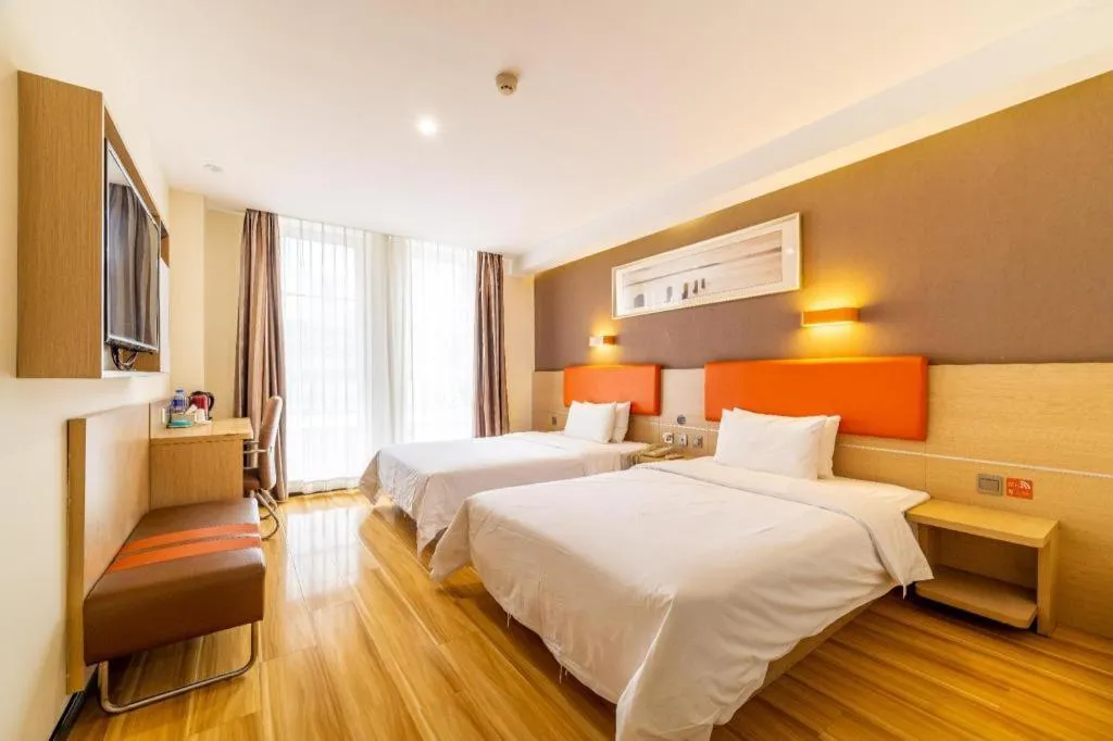 Bed in 7 Days Premium Tangshan Railway Station Jiaotong University