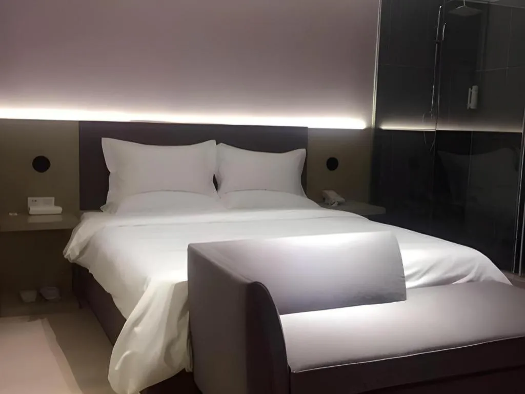 JI Hotel Shanghai Lujiazui Pudong Avenue