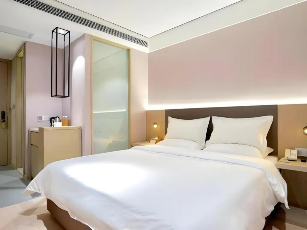 JI Hotel Shanghai Lujiazui Pudong Avenue