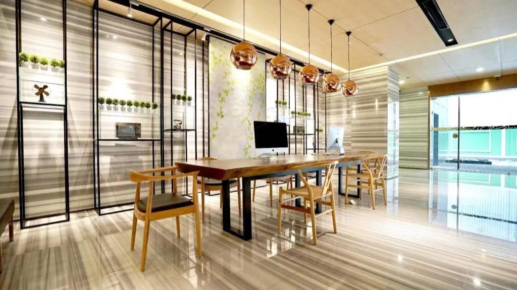 JI Hotel Shanghai Lujiazui Pudong Avenue