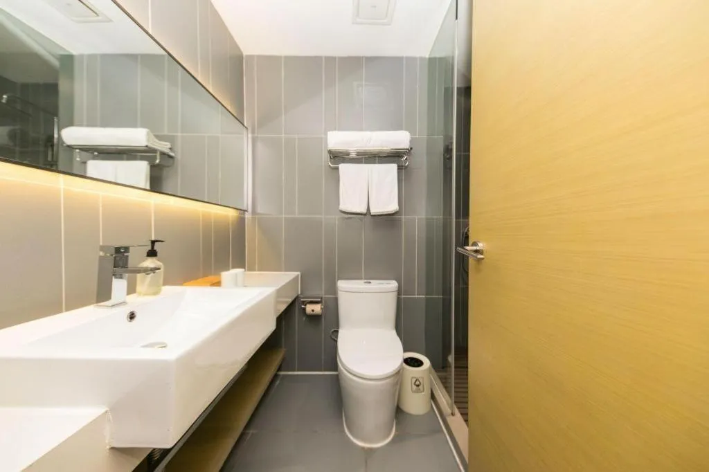 JI Hotel Shanghai Lujiazui Pudong Avenue