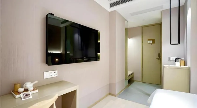 JI Hotel Shanghai Lujiazui Pudong Avenue