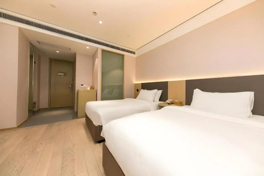 JI Hotel Shanghai Lujiazui Pudong Avenue