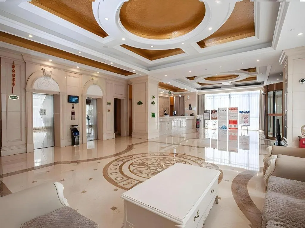 Vienna Hotel Shanghai Hongqiao Huaxin Road