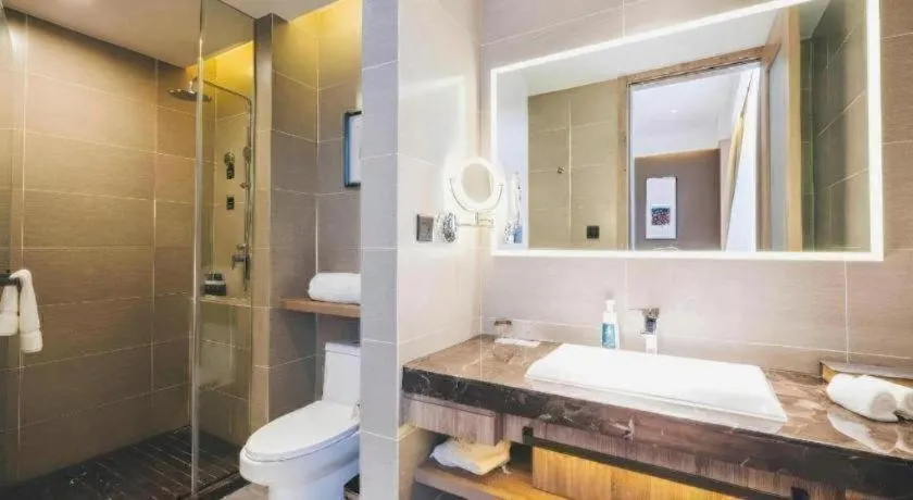 Vienna Hotel Shanghai Hongqiao Huaxin Road