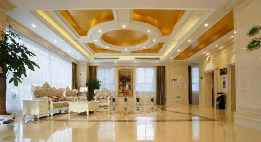 Vienna Hotel Shanghai Hongqiao Huaxin Road